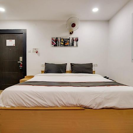 Oyo 2794 Hotel Plaza Inn กูวาฮาติ ภายนอก รูปภาพ